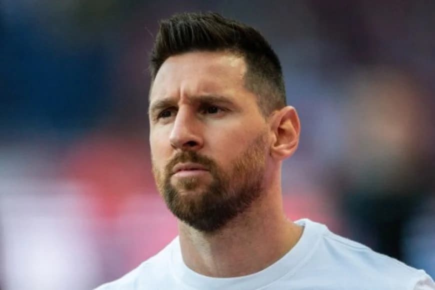 Umuryango, kwanga ko abandi bakinnyi bagurishwa! Lionel Messi yavuze impamvu yateye umugongo FC Barcelona