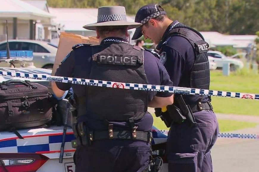 Brisbane: Umupolisi yatewe icyuma