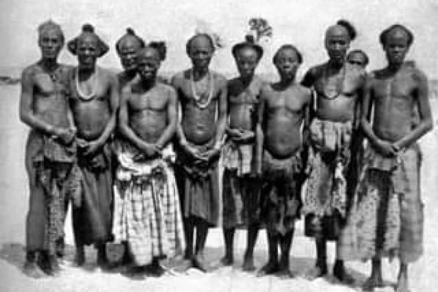 Menya uko  amoko y’Abanyarwanda 18 yazimye burundu.