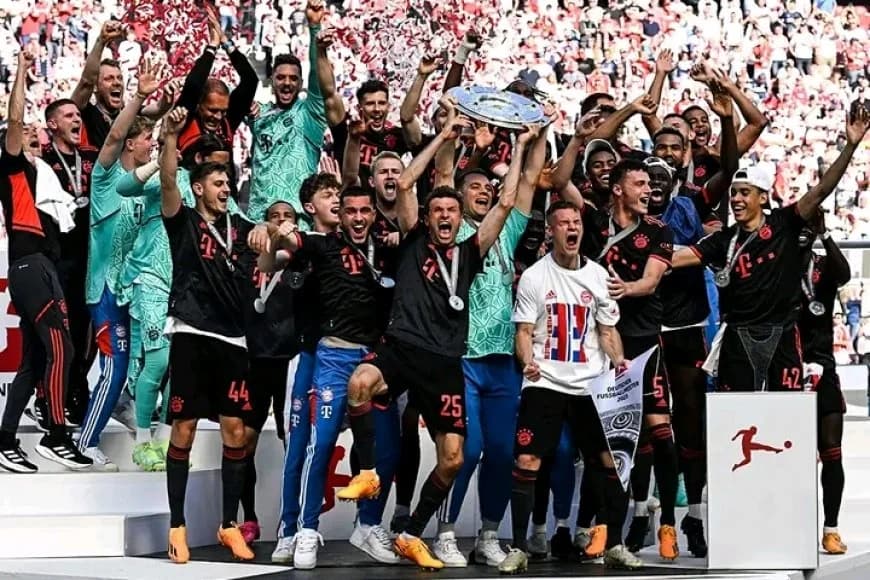 Borussia Dortmund yariye inka inanirwa umurizo, Bayern Munich yegukana Bundesliga ya 11 yikurikiranya