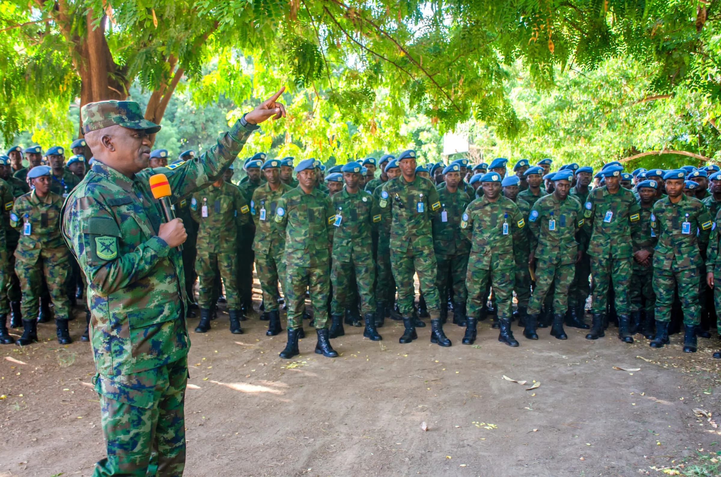RDF Army Chief of Staff visits Rwandan Peacekeepers in South Sudan