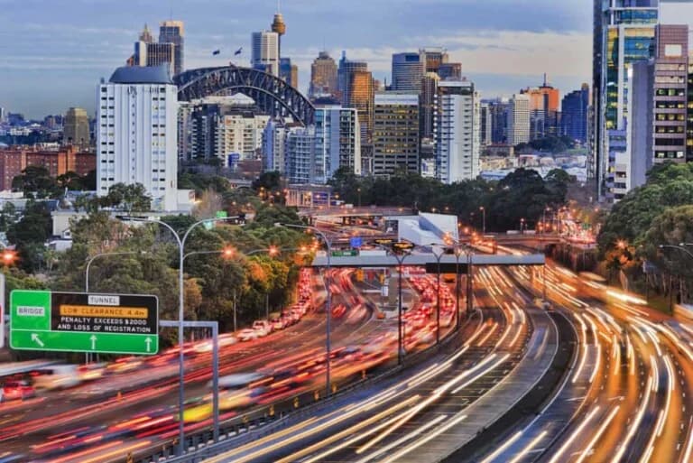 Investing in Australia's Future: Building Nationally Important Infrastructure