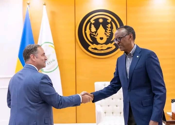 President Kagame meets  Marriott International CEO