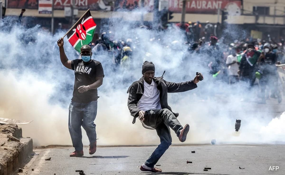 Violent Unrest Erupts in Mombasa Following Shooting of Protester