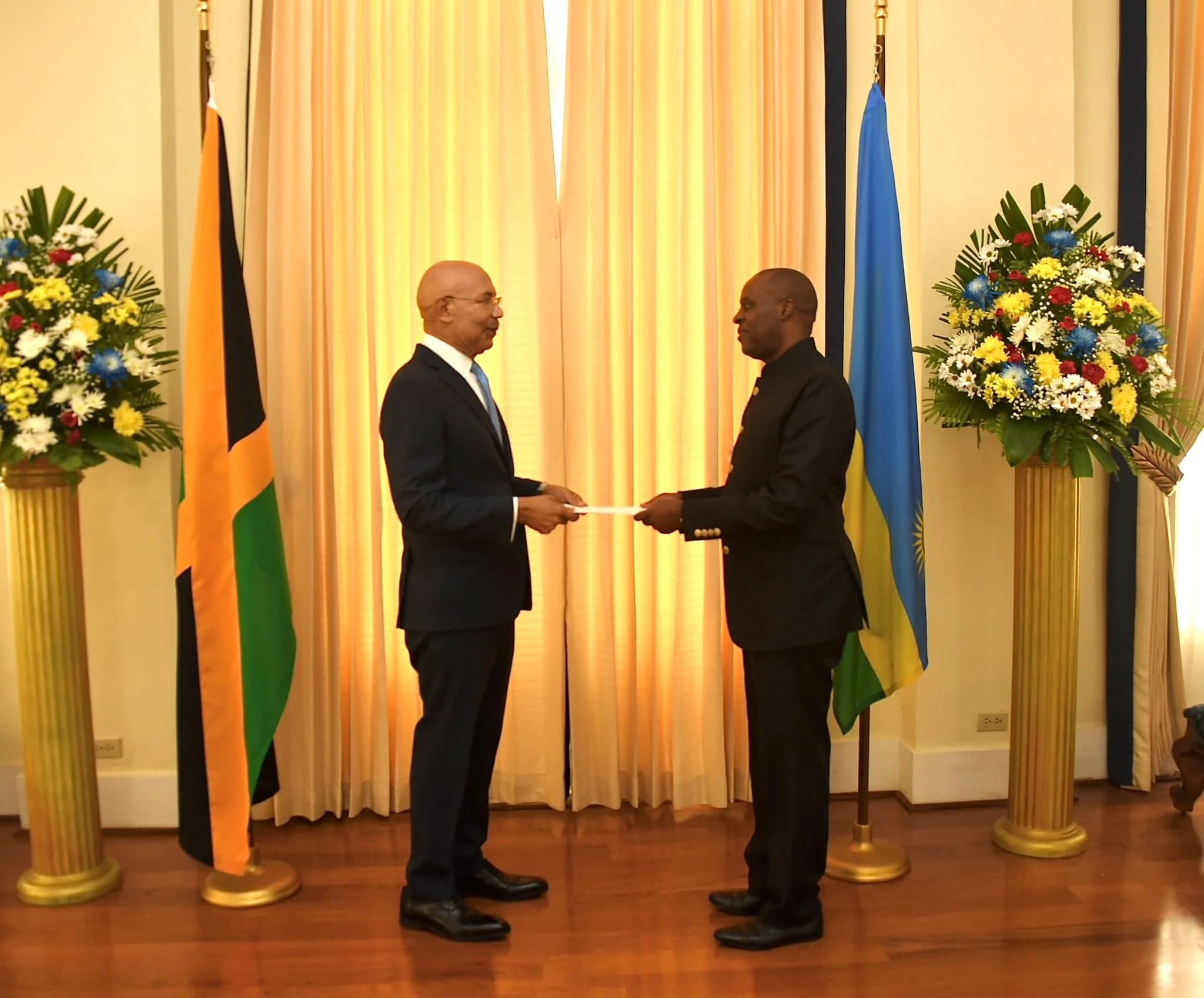Amb. Rwamucyo commits to strengthen Rwanda-Jamaica bilateral relations