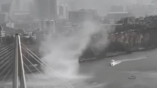 Incredible Vision Captures Gustnado Tearing Across Brisbane River During Afternoon Storm