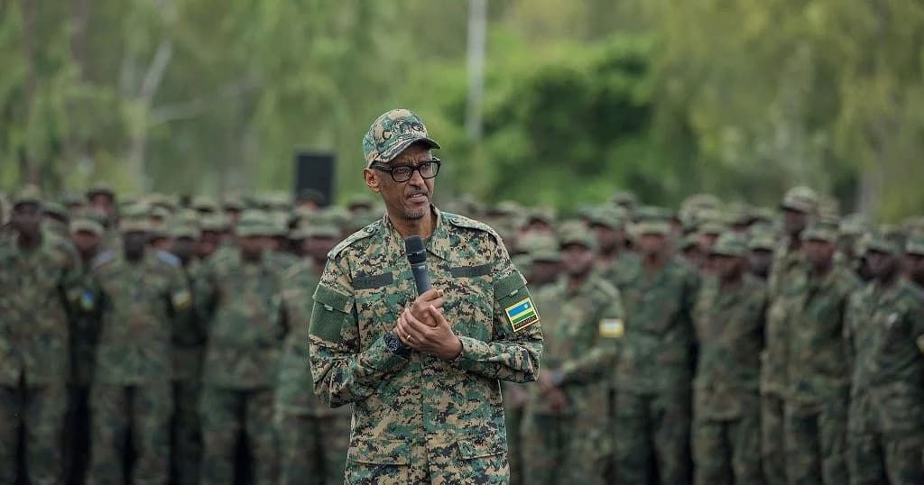 Perezida Kagame yashimiye abagize inzego z’umutekano