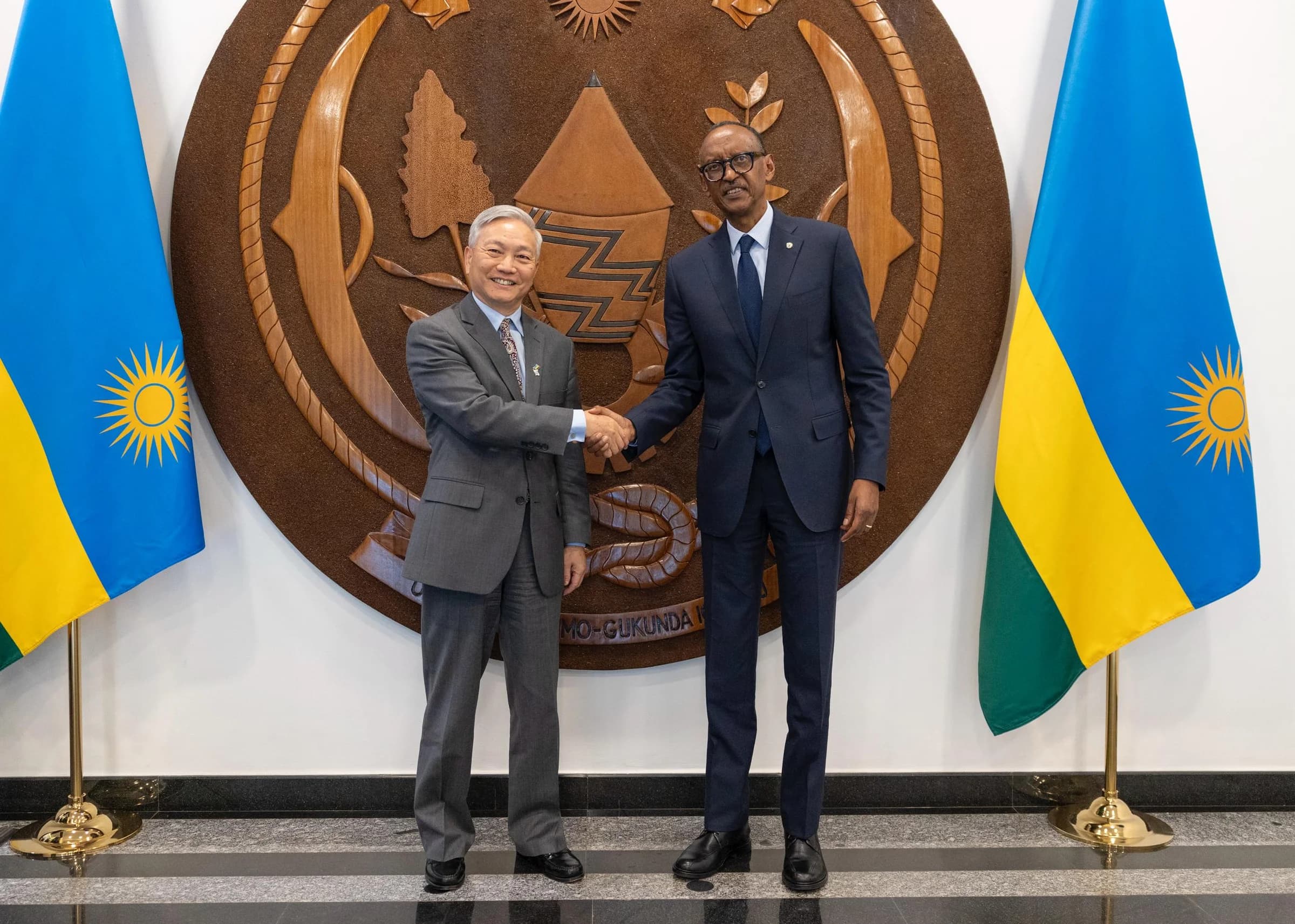 President Kagame, World Bank’s Country Director discuss joint development projects