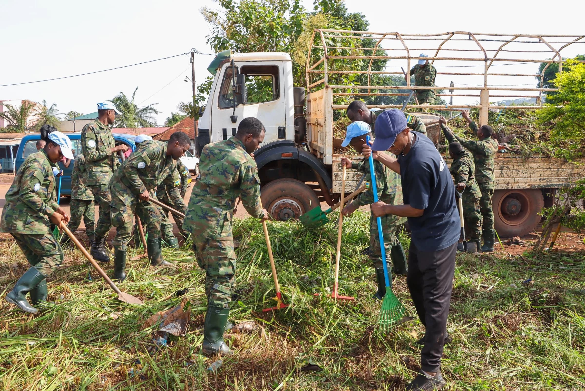 Rwandan Peacekeepers conduct Umuganda in Bangui city