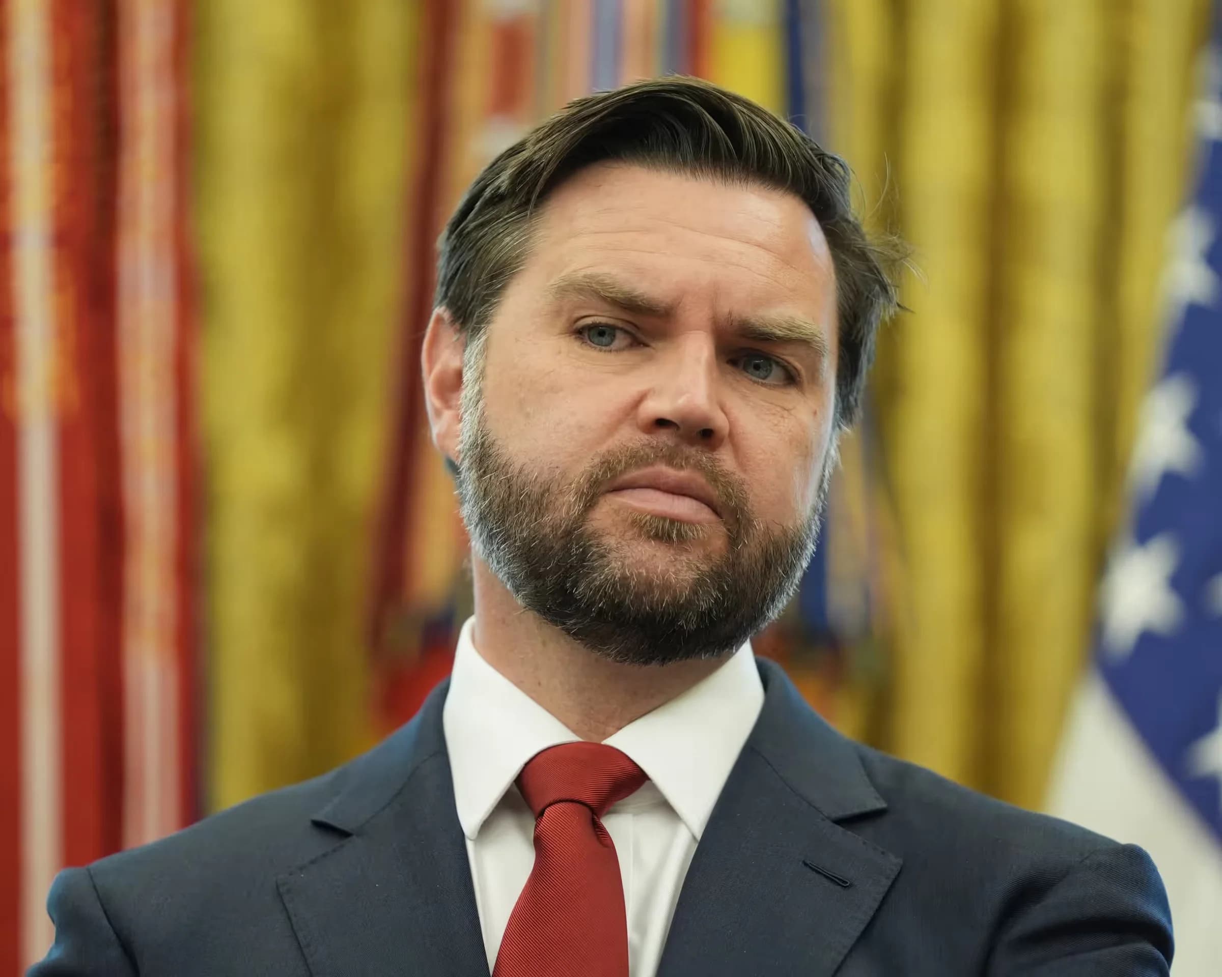 JD Vance Declares US Will Not Intervene in India-Pakistan Conflict