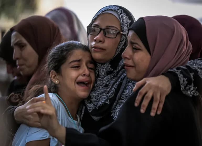 ‘Israel Aims to Push Palestinians Out of Gaza’ Analyst Says, Helicopter Strike Kills Four Including a Child in Gaza