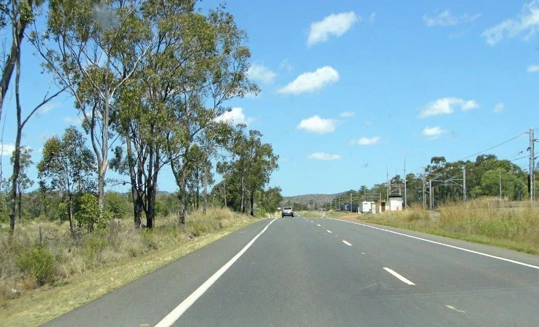 Four Killed in Fiery Two-vehicle Crash on Capricorn Highway, Queensland