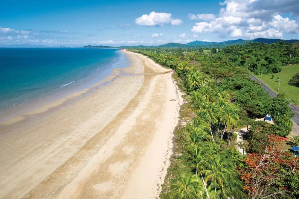 Mission Beach © Tourism & Events Queensland