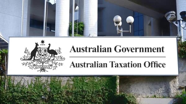 Australian Taxation Office targets 22,000 taxpayers over $11 billion in unpaid debt