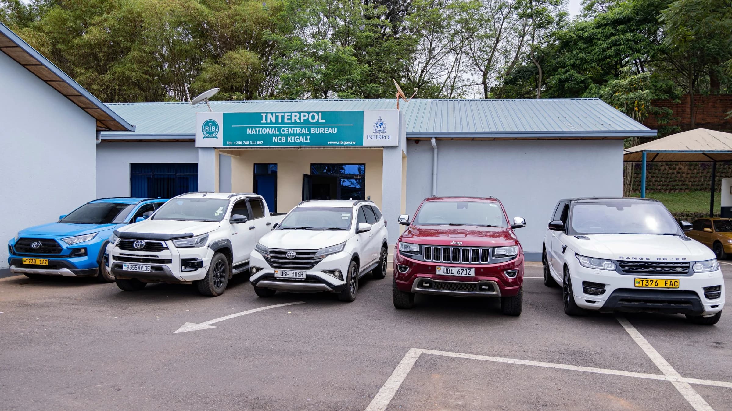 Rwanda hands over five stolen vehicles to South Africa