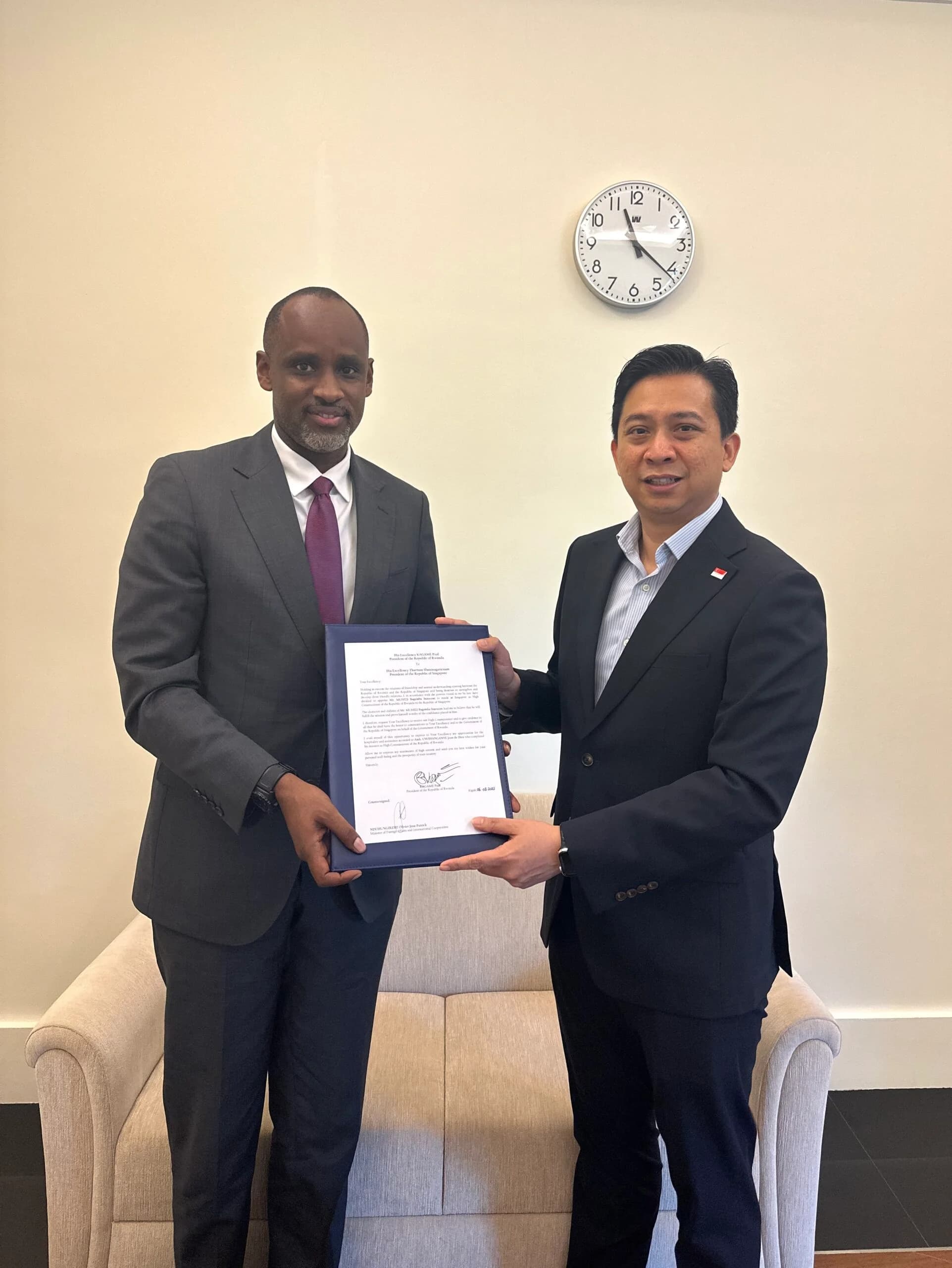 Ambassador Muhizi presents copies of credentials to represent Rwanda in Singapore
