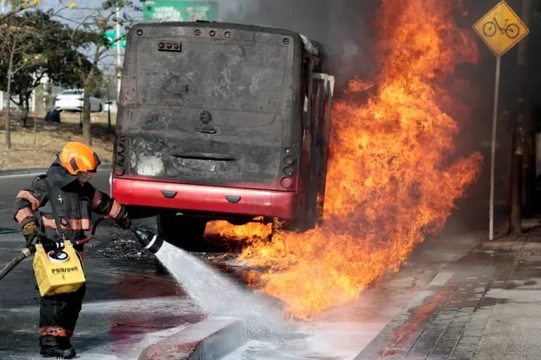More than 70 people dead, Mexico's most powerful drug lord El Mencho killed, cartel erupts in violence