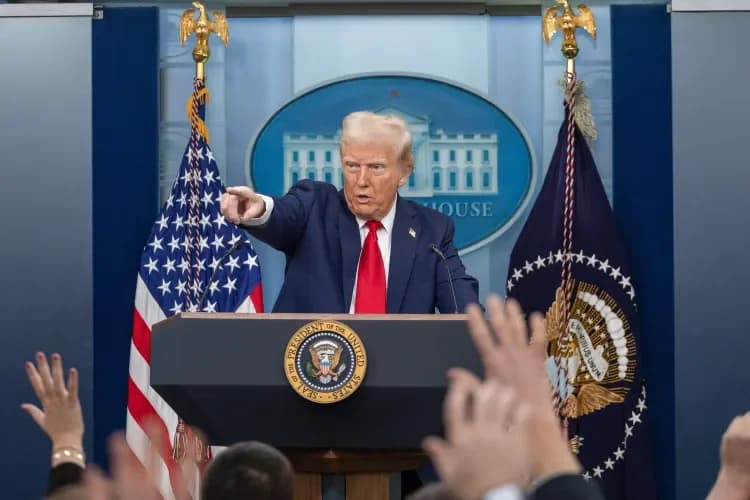 Republican Divide Deepens Over Trump’s Election Overhaul as Democrats Pledge Resistance