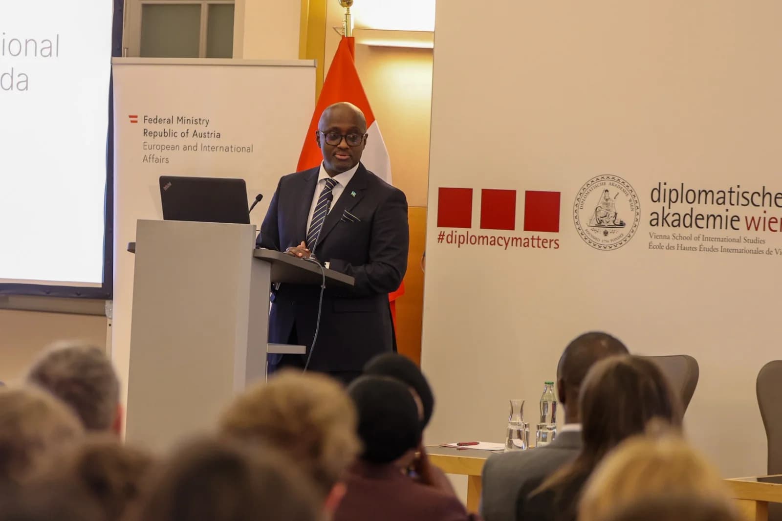 Nduhungirehe warns against rising genocide ideology at Vienna conference