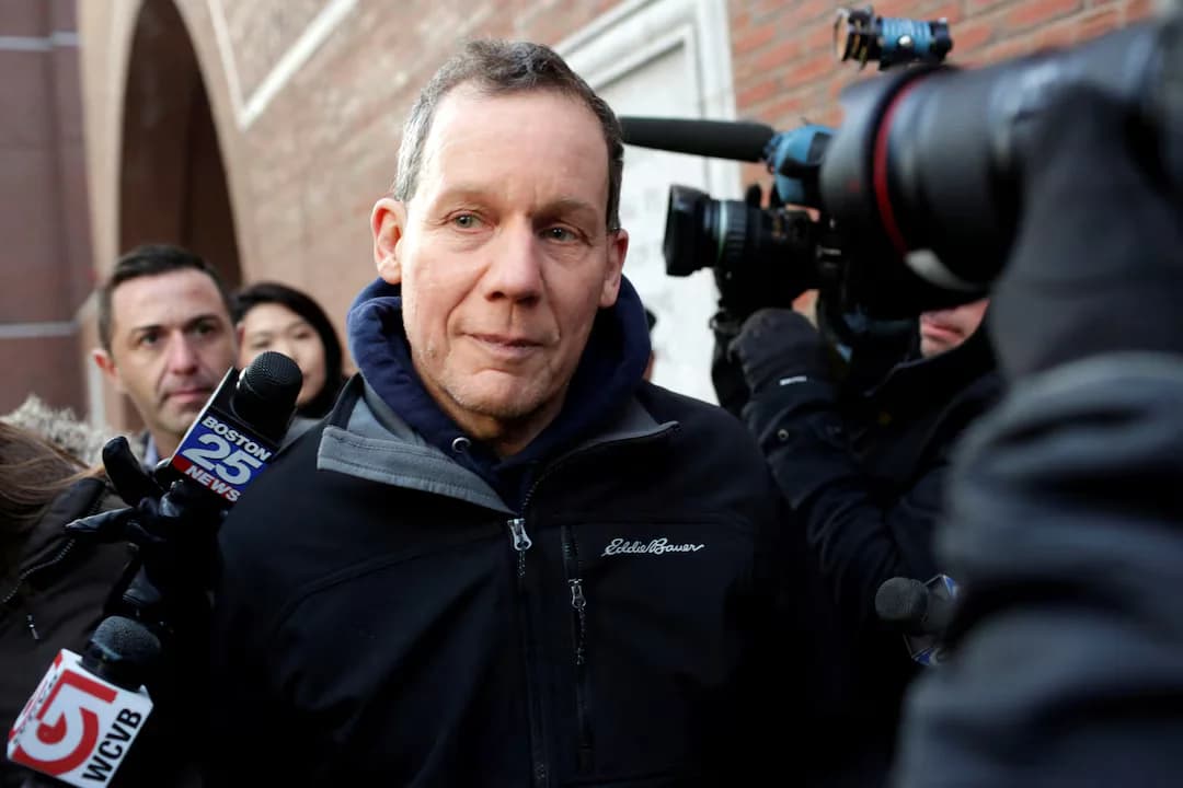 Convicted Harvard Scientist rebuilds brain-Computer interface Lab in China