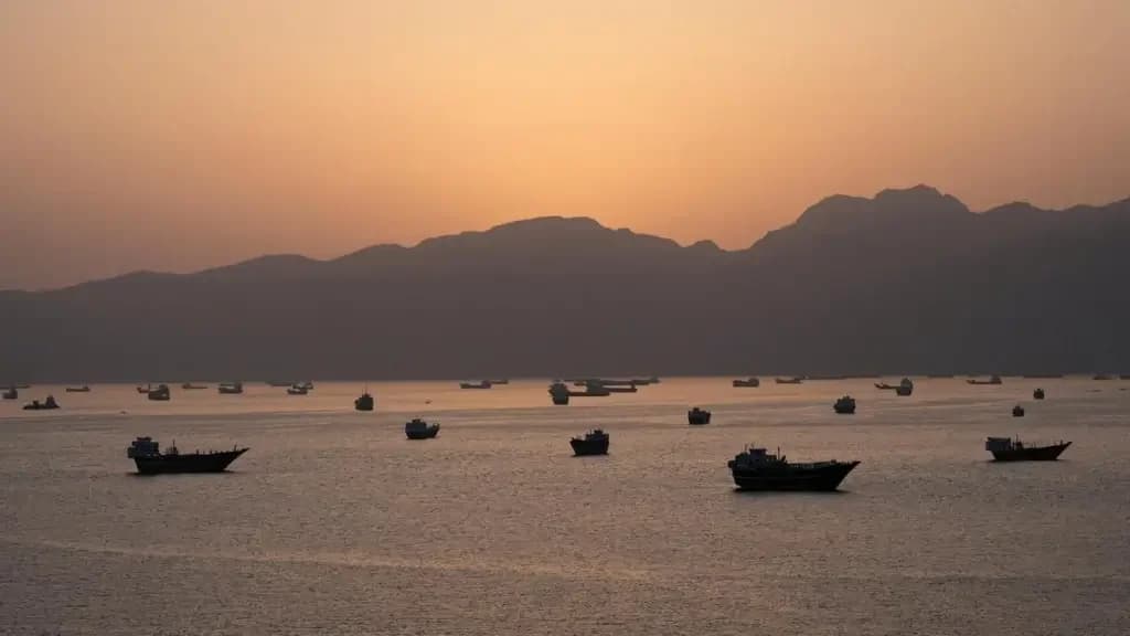 BREAKING: Iran warns US against entering Strait of Hormuz as tensions rise
