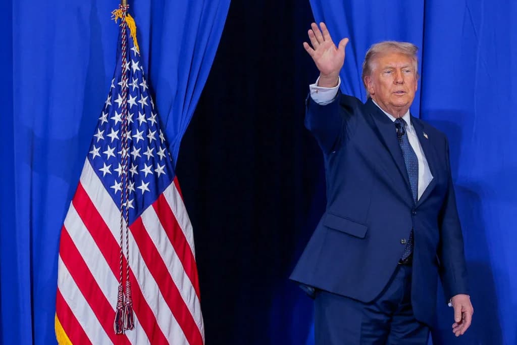 Trump Plan Could Restrict Australian Flights to Major US Cities, Report Says