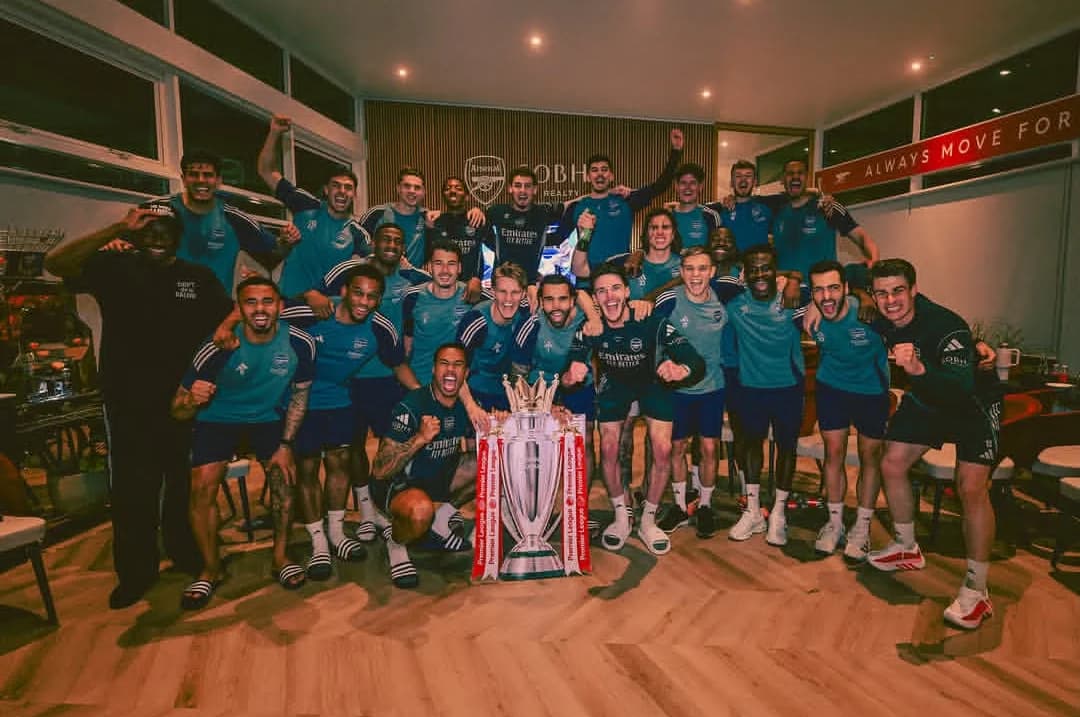 Arsenal Yanditse Amateka: Yegukanye Igikombe cya Shampiyona nyuma y’Imyaka 22