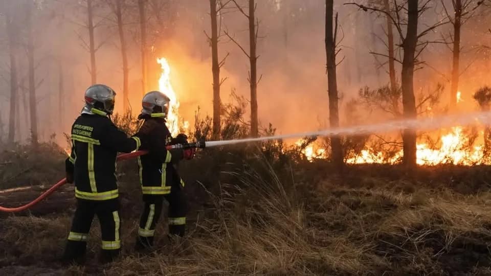 Inkongi z'umuriro zugarije Bordeaux: Abantu barenga ibihumbi 330 bamaze kwimurwa mu Bufaransa na Espagne