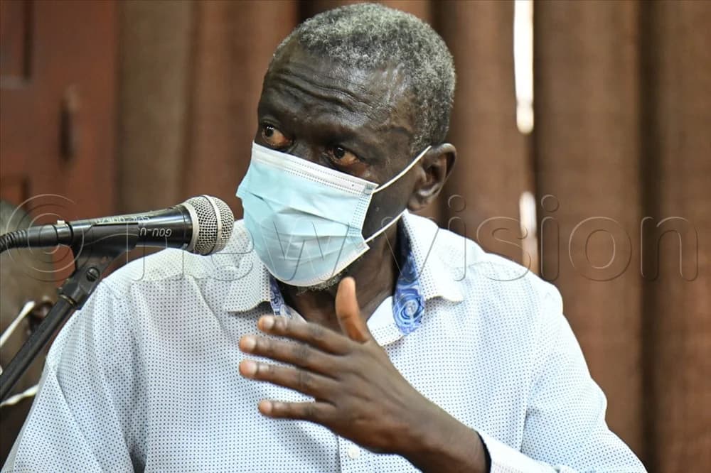 Urukiko Rukuru rwa Uganda rwategetse Kizza Besigye gushaka umwunganizi utangwa na Leta