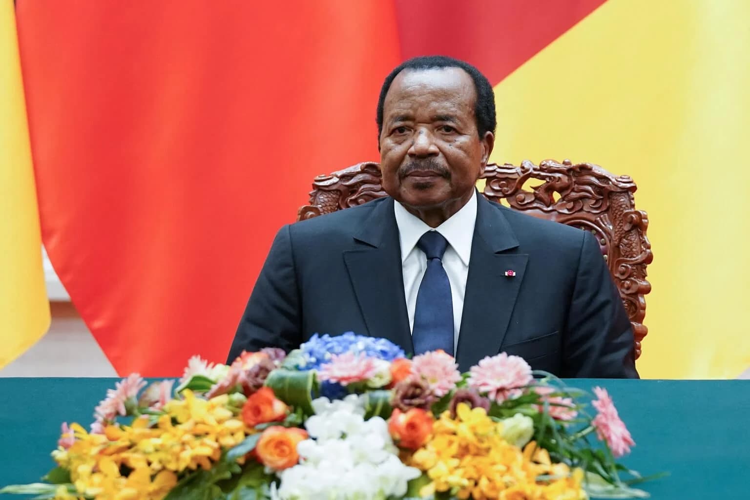 Ishyaka riri ku butegetsi muri Cameroun ryateranye mu nama idasanzwe mu gihe Perezida Paul Biya akomeje kubura mu gihugu