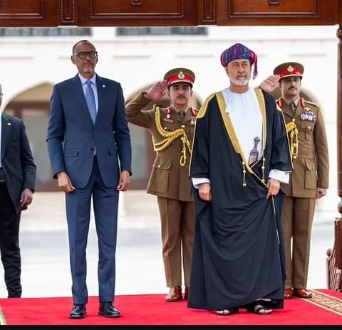 Perezida Kagame yatangiye uruzinduko muri Oman