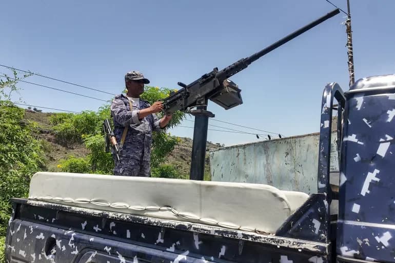 Yemen Government Launches Offensive to Retake Sanaa as Fighting Intensifies