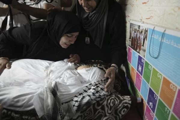Palestinian Woman Shot Dead During Israeli Raid in East Jerusalem
